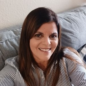 Meet your Posher, Edna